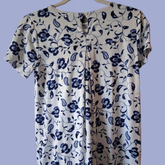 J. Jill Blue & White Floral Print Midi Dress - Short Sleeve, Soft Knit, Size XS - Picture 3 of 5
